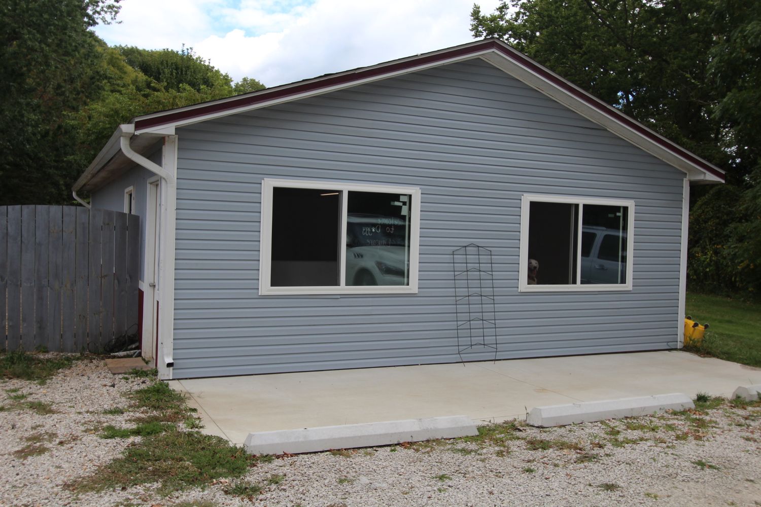 6040 Lerna Rd, Mattoon, IL 61938
